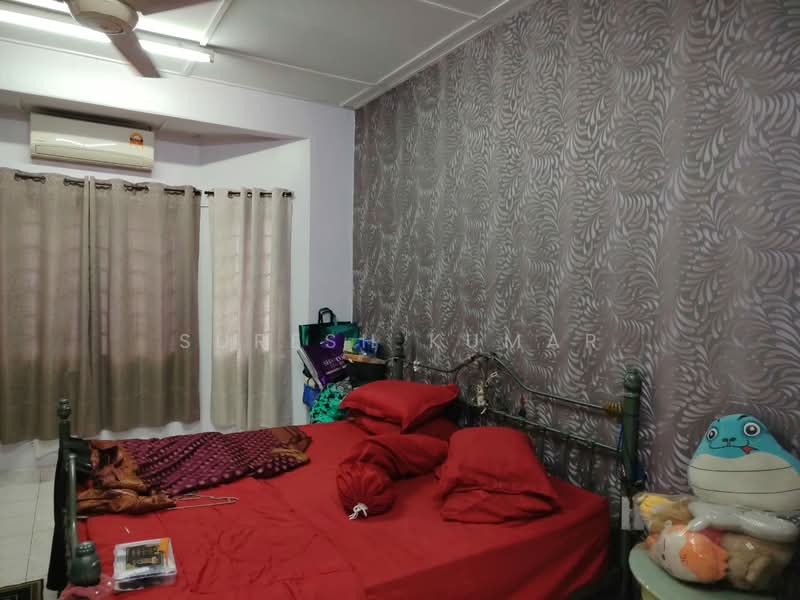 Rumah Teres 2 Tingkat untuk Dijual di Bandar Sungai Long (Selangor) - Suresh Kumar - Bedroom - PropertyGuru.com.my