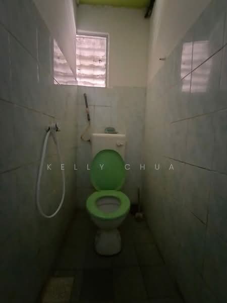 1-storey Terraced House for Rent in Taman Kota Cheras (Cheras) - Kelly Chua - Bathroom - PropertyGuru.com.my