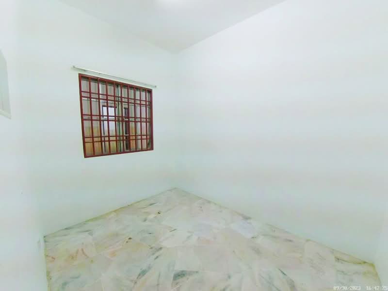 Rumah Teres 2 Tingkat untuk Dijual di Bandar Putra Permai (Seri Kembangan) - Noraini Dahan - Interior - PropertyGuru.com.my