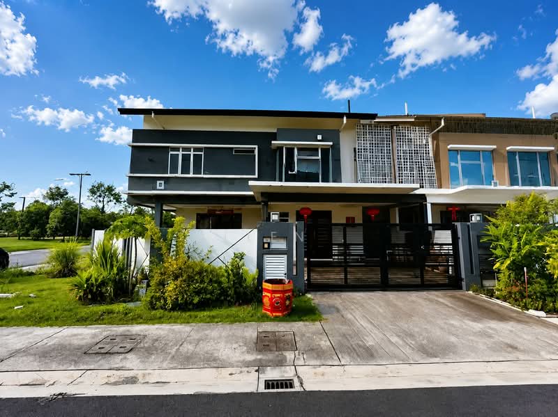 2-storey Terraced House for Sale in Bandar Rimbayu (Telok Panglima Garang) - Allen . - Exterior - PropertyGuru.com.my