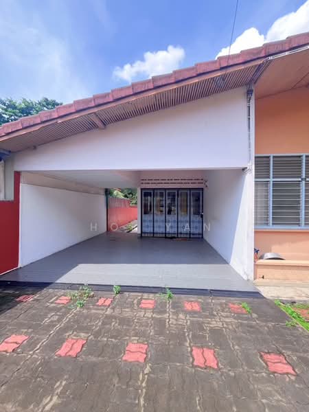 Rumah Banglo untuk Disewa di Seksyen 17 (Petaling Jaya) - Hor Yan - Exterior - PropertyGuru.com.my