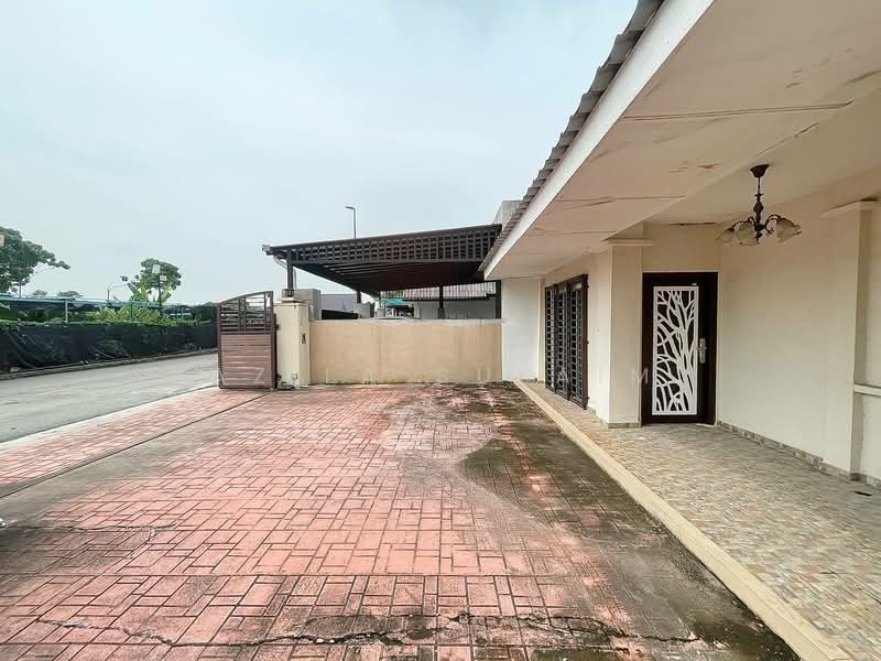 Rumah Berkembar untuk Dijual di Shah Alam (Selangor) - Yazila Sulaimi - Exterior - PropertyGuru.com.my