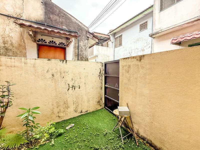 Rumah Teres 2 Tingkat untuk Dijual di Taman Sri Indah (Cheras) - Azli Ibrahim - Exterior - PropertyGuru.com.my