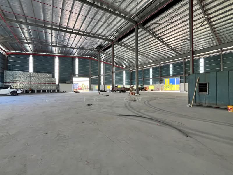 Factory for Rent in Kawasan Perindustrian Nilai (Nilai) - EC Low - Interior - PropertyGuru.com.my