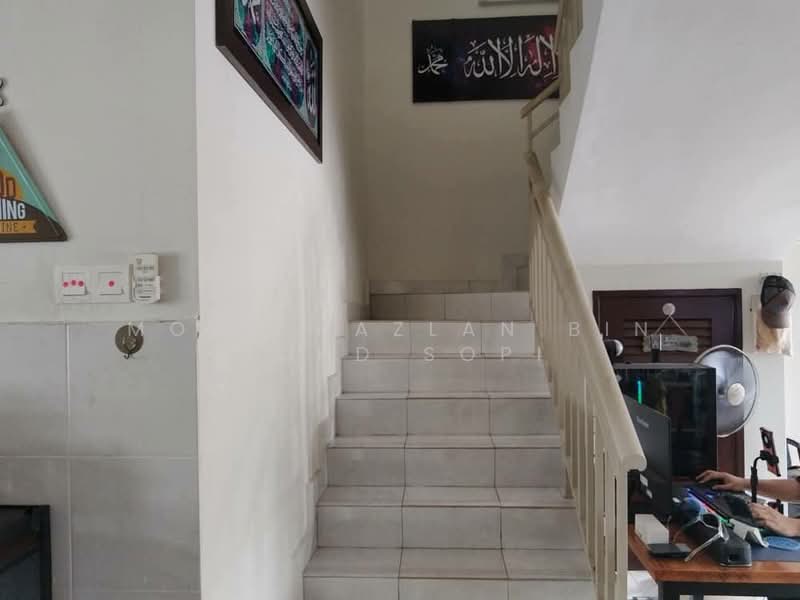 Rumah Teres 2 Tingkat untuk Dijual di Saujana Utama (Selangor) - Mohd Hazlan bin Mohd Sopi - PropertyGuru.com.my