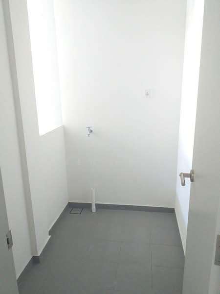 Kondominium untuk Dijual di 3 Residence - Ben Hew - PropertyGuru.com.my