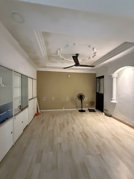 2.5-storey Terraced House for Sale in Taman Desa (Kuala Lumpur) - CY Low - Living Room - PropertyGuru.com.my