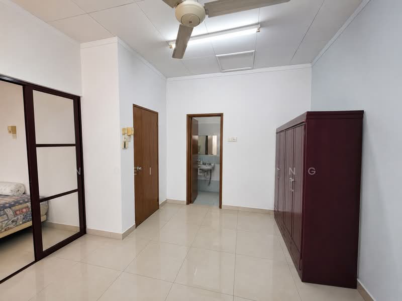 2-storey Terraced House for Sale in Putra Heights (Subang Jaya) - Nobeille Chung - Bedroom - PropertyGuru.com.my