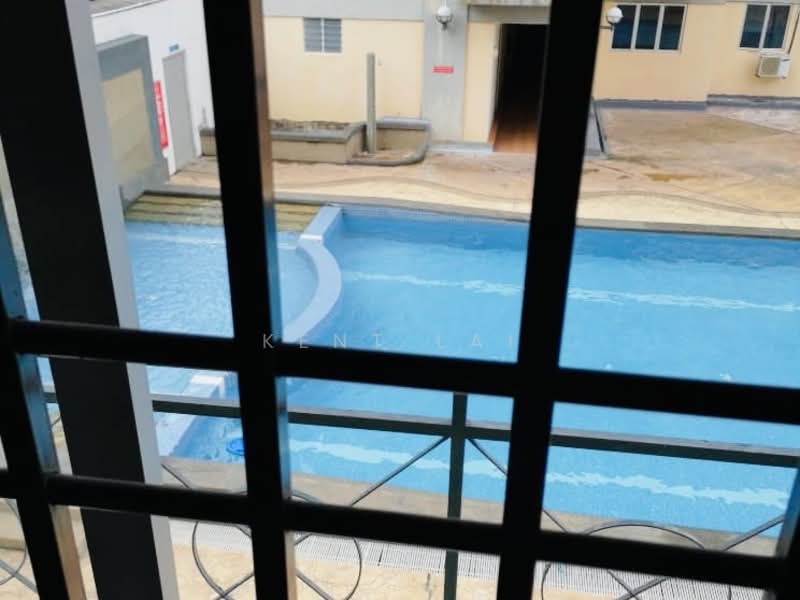 Apartment for Sale at Desa Alor Vista - Kent Lai - Pool - PropertyGuru.com.my
