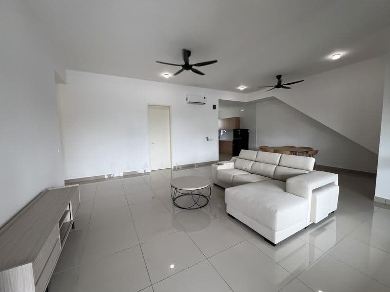 Rumah Bandar untuk Disewa di Eco Ardence (Setia Alam) - Elaine Yap - Living Room - PropertyGuru.com.my