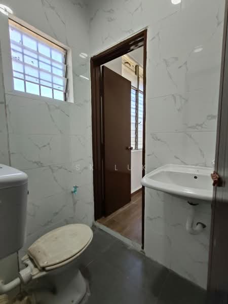 2-storey Terraced House for Sale in Rawang (Selangor) - SK Luk - Bathroom - PropertyGuru.com.my