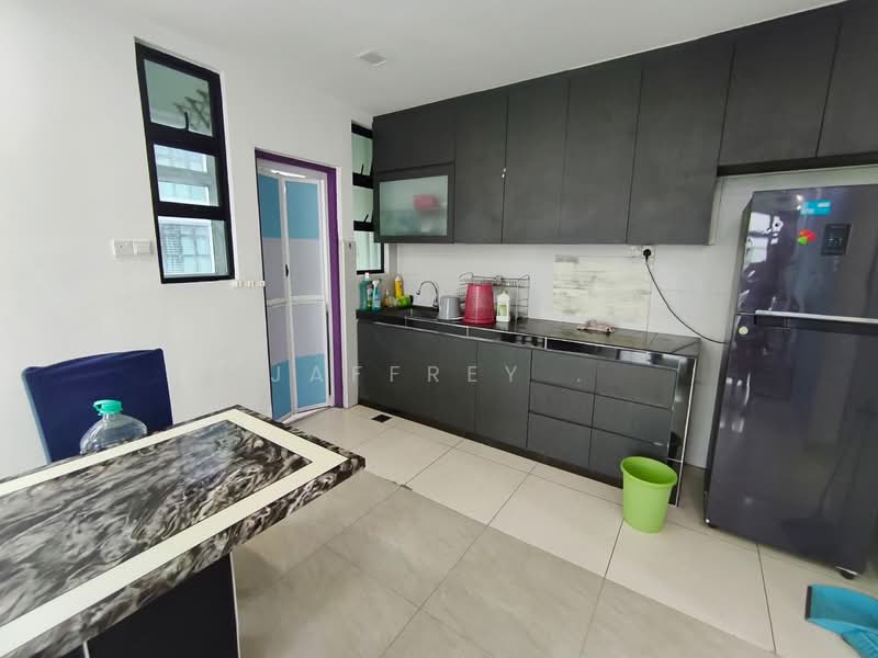 Service Residence for Sale at The Garden Residences - Jaffrey . - PropertyGuru.com.my