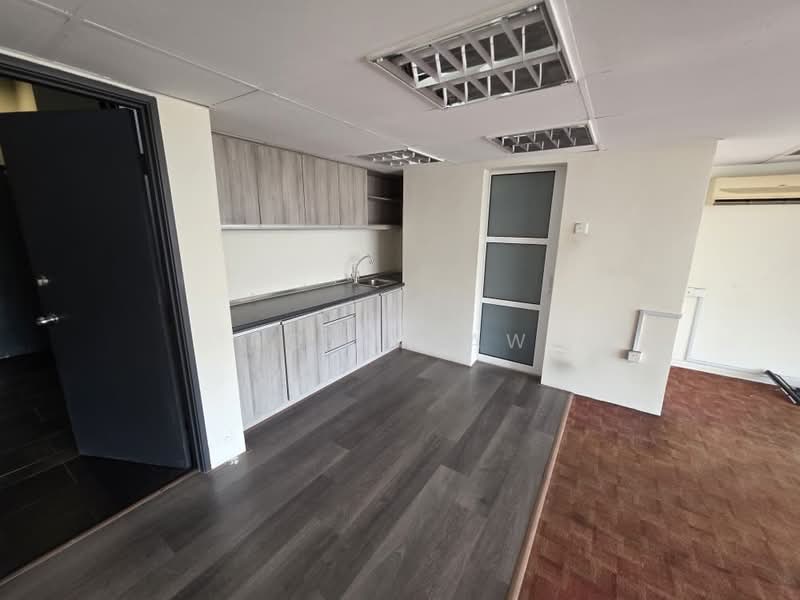 Service Residence for Rent at Empire Subang - Roy Khaw - Kitchen - PropertyGuru.com.my
