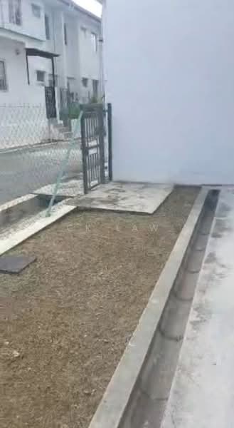 2-storey Terraced House for Sale in Bandar Tasik Kesuma (Beranang) - CK Law - Exterior - PropertyGuru.com.my