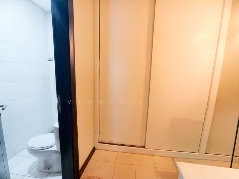 Kondominium untuk Dijual di Quayside Seafront Resort Condominiums - Vinnie Loh - Bathroom - PropertyGuru.com.my