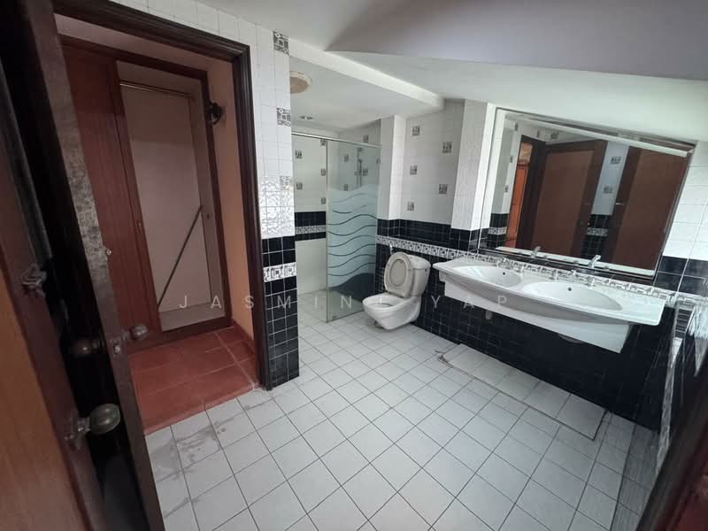 Rumah Banglo untuk Dijual di Cheras (Kuala Lumpur) - Jasmine Yap - Bathroom - PropertyGuru.com.my