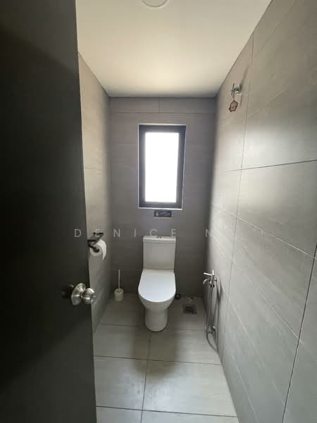 Kedai untuk Disewa di Bandar Rimbayu (Telok Panglima Garang) - Denice Ng - Bathroom - PropertyGuru.com.my