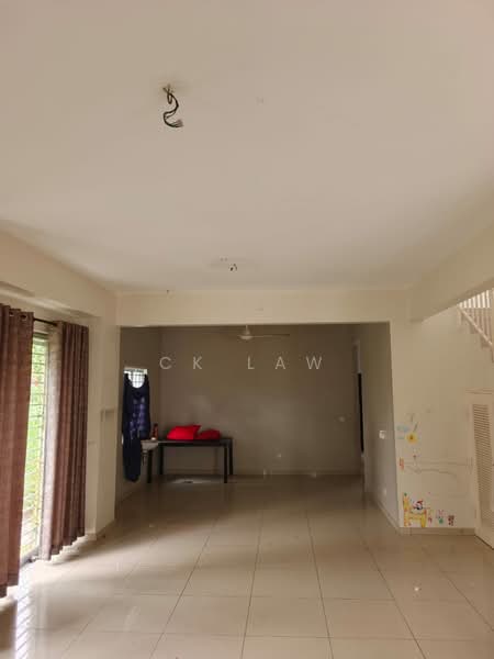Rumah Teres 2 Tingkat untuk Disewa di Setia Ecohill (Semenyih) - CK Law - Living Room - PropertyGuru.com.my