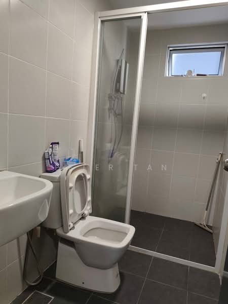 Service Residence for Rent at Cerrado Residence @ Southville City - Peter Tan - Bathroom - PropertyGuru.com.my