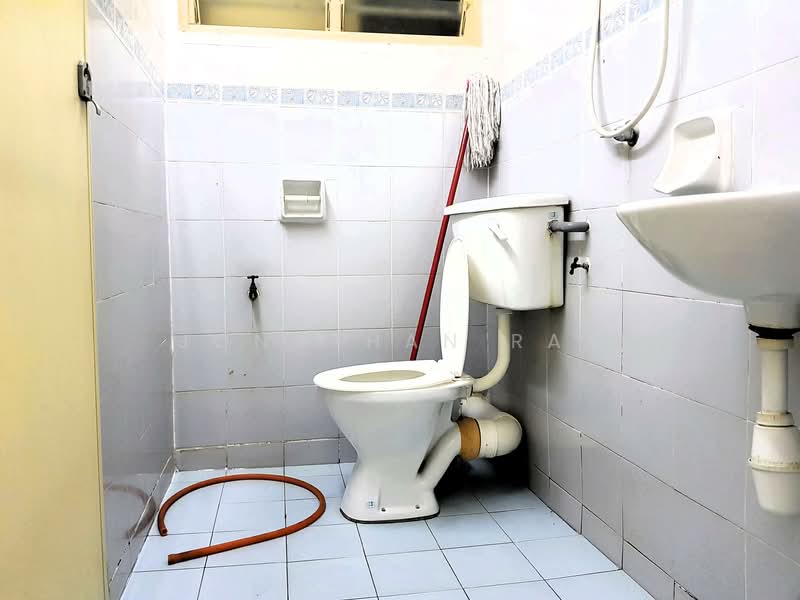 Apartment for Sale at Pangsapuri Carmila - Jonathan Raj - Bathroom - PropertyGuru.com.my