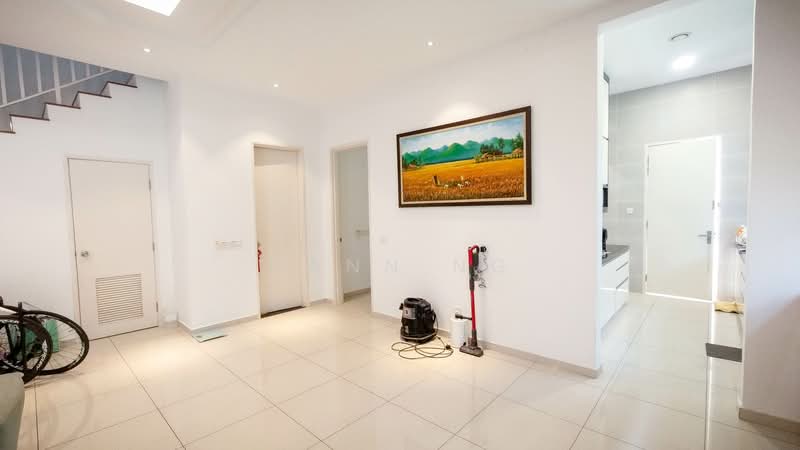 Rumah Kluster untuk Dijual di Eco Majestic (Semenyih) - Dann Ng - Living Room - PropertyGuru.com.my