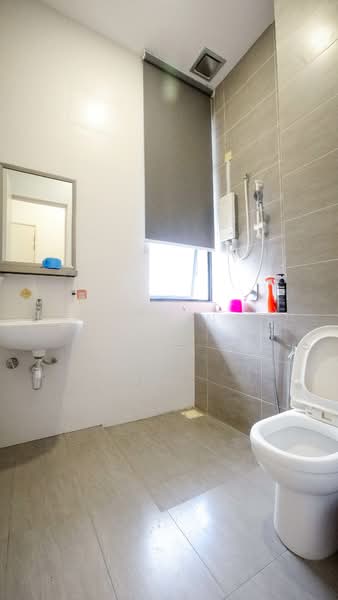 Rumah Kluster untuk Dijual di Eco Majestic (Semenyih) - Dann Ng - Bathroom - PropertyGuru.com.my