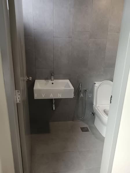Servis Apartment untuk Disewa di M Vertica - Ivan Lau - Bathroom - PropertyGuru.com.my