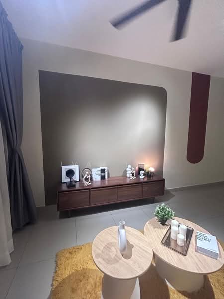 Servis Apartment untuk Disewa di M Vertica - Ivan Lau - Living Room - PropertyGuru.com.my