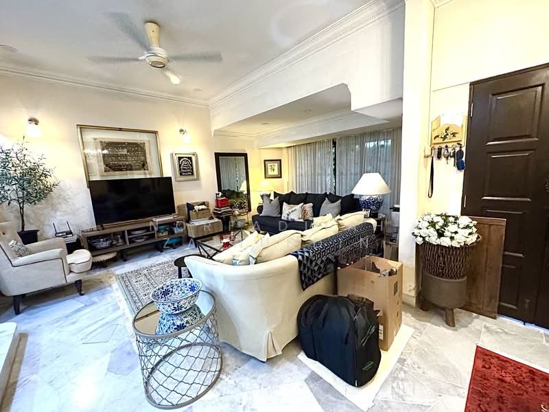 Rumah Teres 2 Tingkat untuk Dijual di Usj 11 (Subang Jaya) - NORFADILAH ZAINUDDIN - Living Room - PropertyGuru.com.my