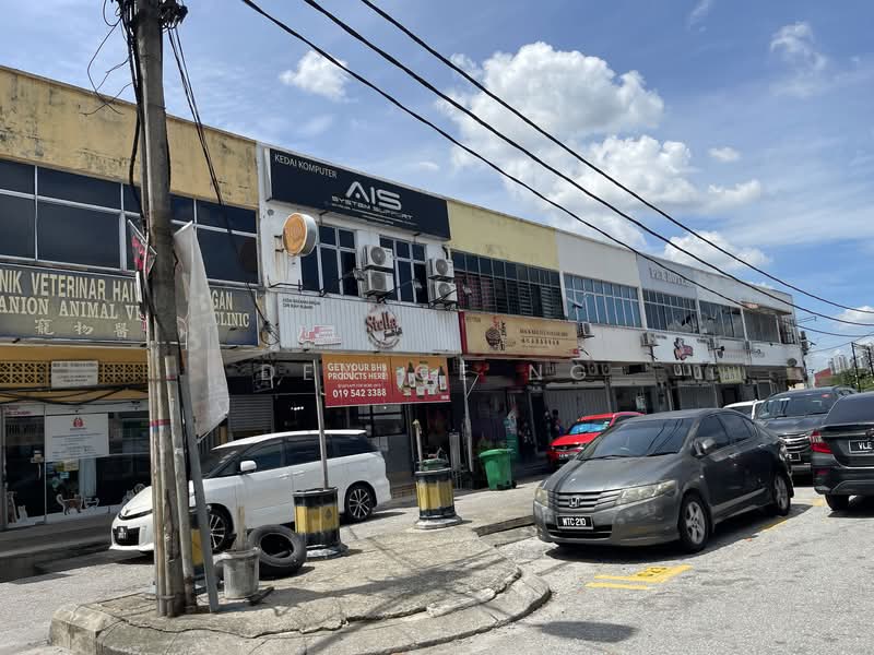 Shop for Rent in Taman Overseas Union (Taman Oug) (Jalan Klang Lama (Old Klang Road)) - Denice Ng - Exterior - PropertyGuru.com.my