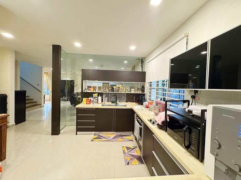 Semi-Detached House for Sale in Ampang Jaya (Ampang) - NORFADILAH ZAINUDDIN - Kitchen - PropertyGuru.com.my