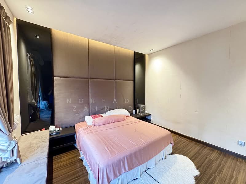 Semi-Detached House for Sale in Ampang Jaya (Ampang) - NORFADILAH ZAINUDDIN - Bedroom - PropertyGuru.com.my