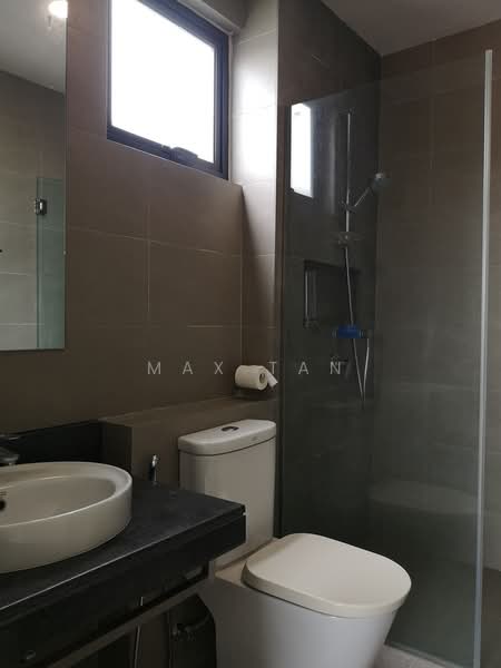 Service Residence for Sale at Arnica @ Tropicana Gardens - Max Tan - Bathroom - PropertyGuru.com.my