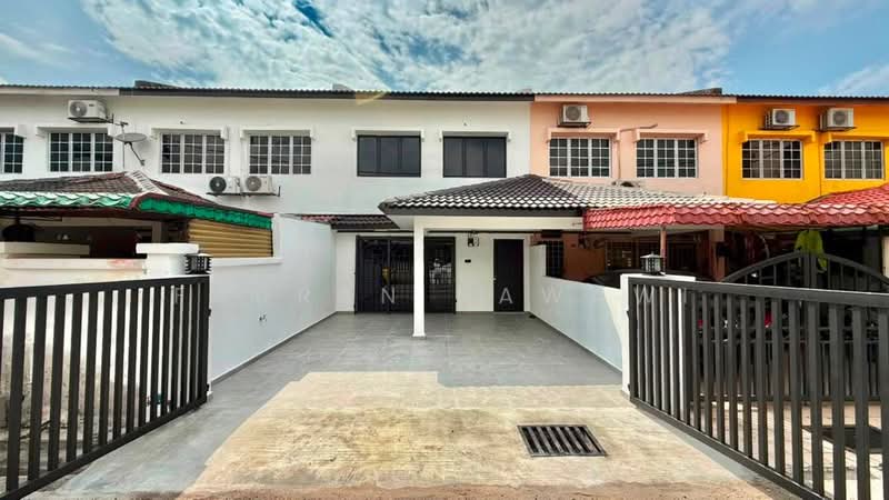 2-storey Terraced House for Sale in Puchong (Selangor) - Fauran Nawawi - PropertyGuru.com.my