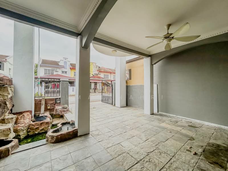 Rumah Teres 2 Tingkat untuk Dijual di Taman Sutera (Kajang) - Ilman Nahri - Exterior - PropertyGuru.com.my