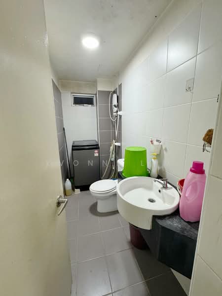 Apartment for Sale at Idaman Residence - Yvonne Lim - Bathroom - PropertyGuru.com.my