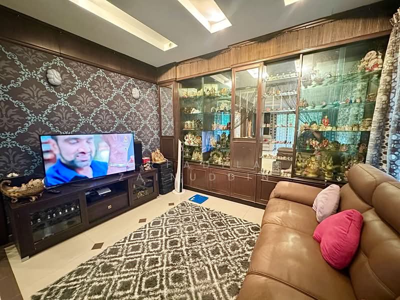 Semi-Detached House for Sale in Ampang Jaya (Ampang) - NORFADILAH ZAINUDDIN - Living Room - PropertyGuru.com.my