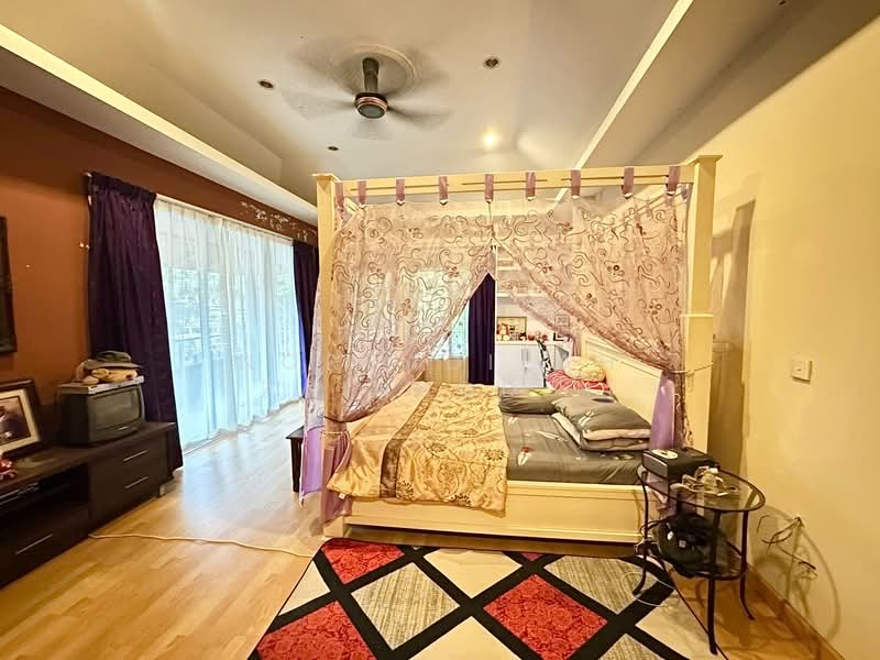 Semi-Detached House for Sale in Ampang Jaya (Ampang) - NORFADILAH ZAINUDDIN - Bedroom - PropertyGuru.com.my