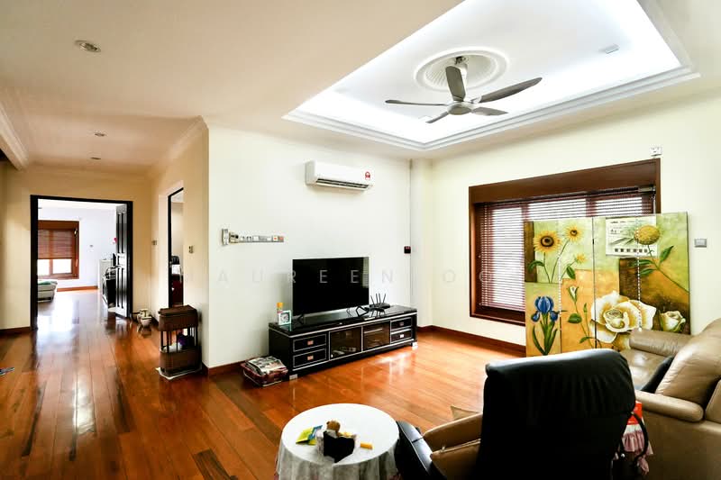 Rumah Banglo untuk Dijual di Seksyen 9 (Kota Damansara) - Maureen Ooi - Living Room - PropertyGuru.com.my