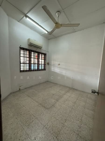 Rumah Teres 1 Tingkat untuk Dijual di Taman Putri Kulai (Kulai) - Frain Cheong - PropertyGuru.com.my