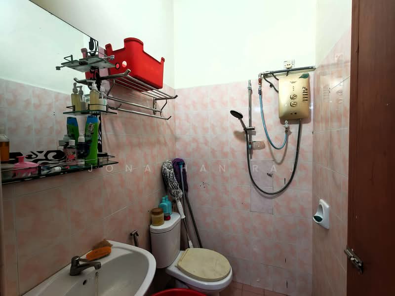 1-storey Terraced House for Sale in Taman Sri Muda (Shah Alam) - Jonathan Raj - PropertyGuru.com.my