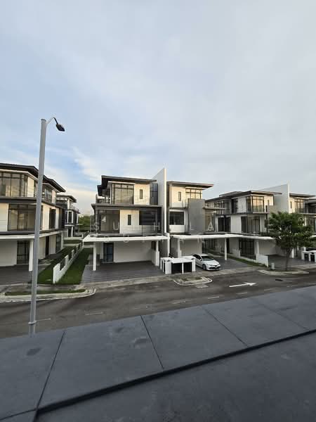 Rumah Berkembar untuk Dijual di Presint 12 (Putrajaya) - Suhhila Supian - Exterior - PropertyGuru.com.my