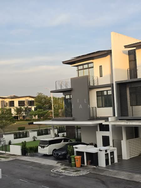 Rumah Berkembar untuk Dijual di Presint 12 (Putrajaya) - Suhhila Supian - Exterior - PropertyGuru.com.my