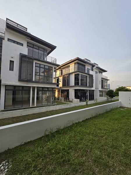 Rumah Berkembar untuk Dijual di Presint 12 (Putrajaya) - Suhhila Supian - Exterior - PropertyGuru.com.my