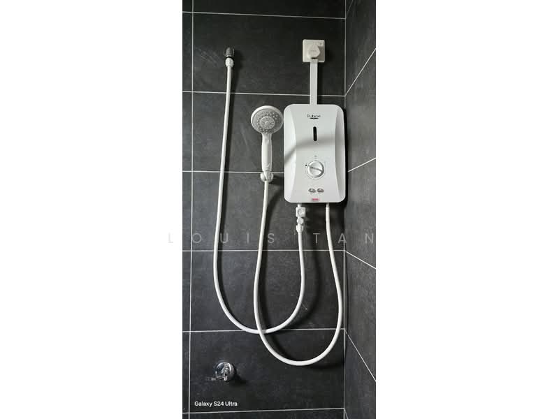 Service Residence for Rent at Midas @ Seri Alam - Louis Tan - Bathroom - PropertyGuru.com.my