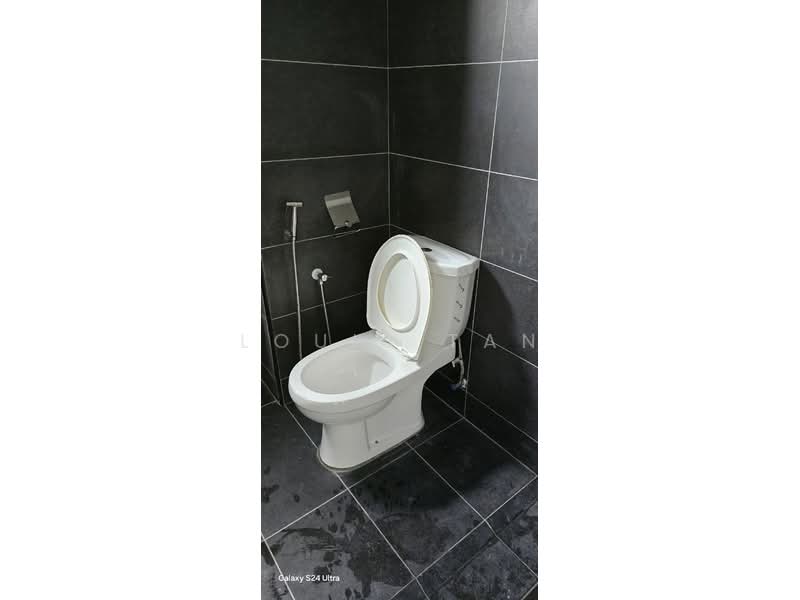 Service Residence for Rent at Midas @ Seri Alam - Louis Tan - Bathroom - PropertyGuru.com.my