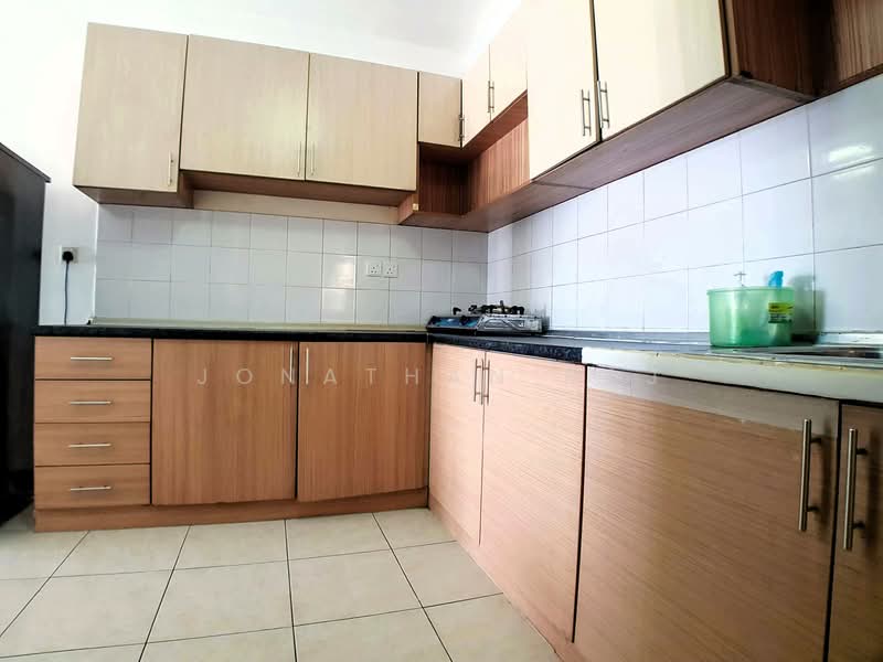 Condominium for Sale at Cova Villa - Jonathan Raj - Kitchen - PropertyGuru.com.my