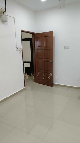 Rumah Teres 2 Tingkat untuk Dijual di Taman Puteri Wangsa (Ulu Tiram) - Guang Jun Loh - PropertyGuru.com.my