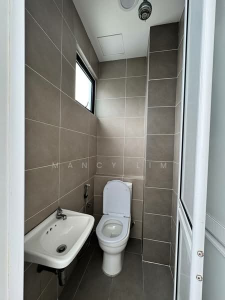 Service Residence for Rent at D'Pristine - Mancy Lim - Bathroom - PropertyGuru.com.my