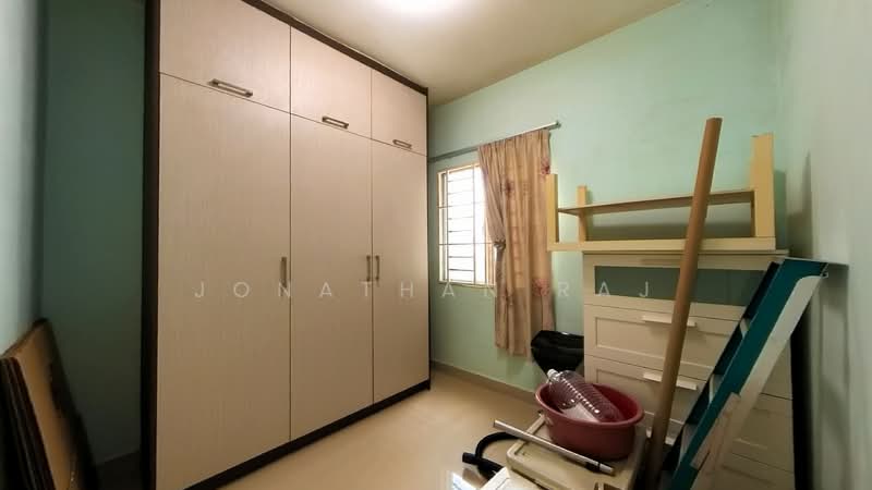 Condominium for Sale at Alam Puri - Jonathan Raj - Bedroom - PropertyGuru.com.my